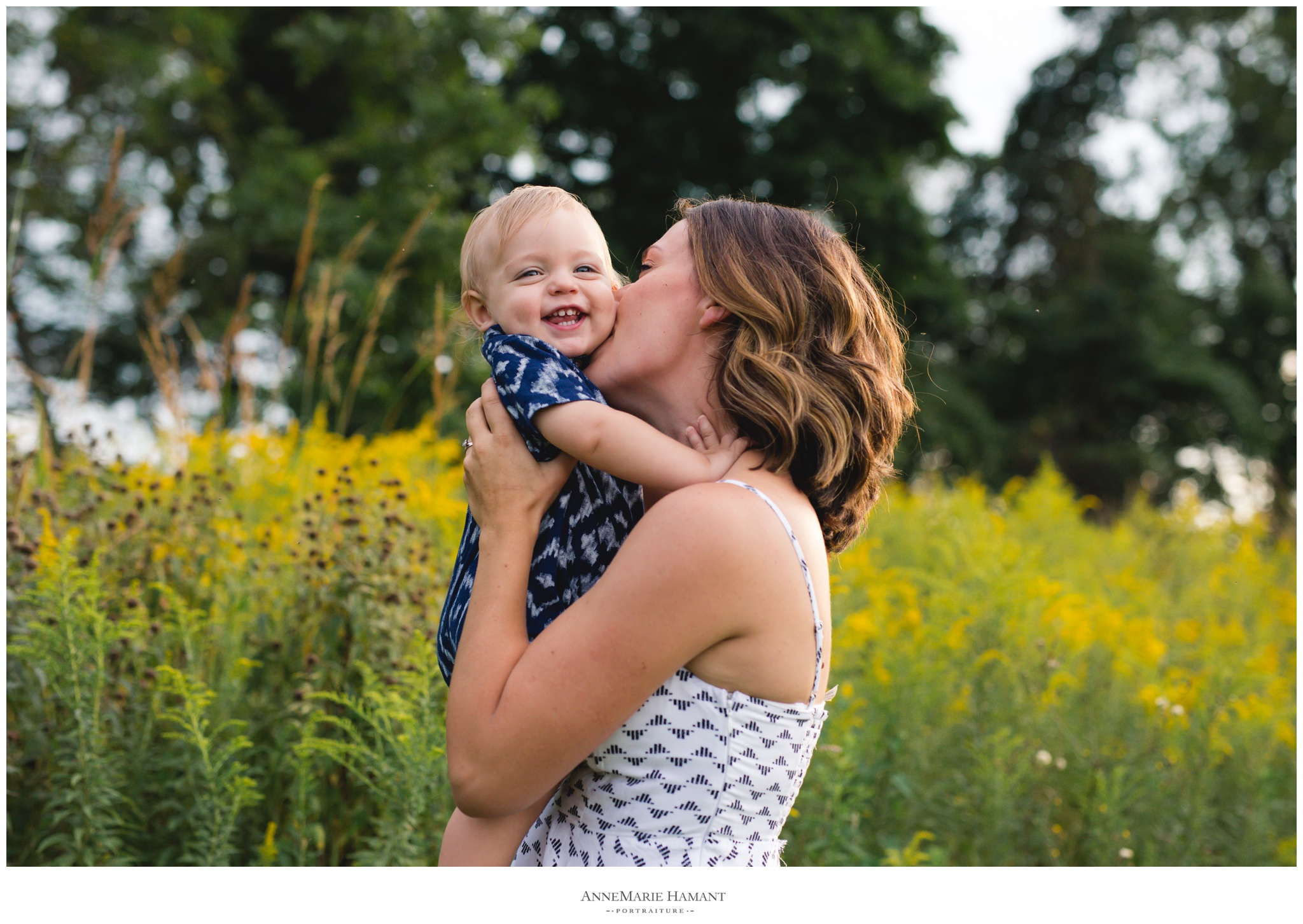 Lehigh Valley Bucks County PA Family and Child Lifestyle Photographer