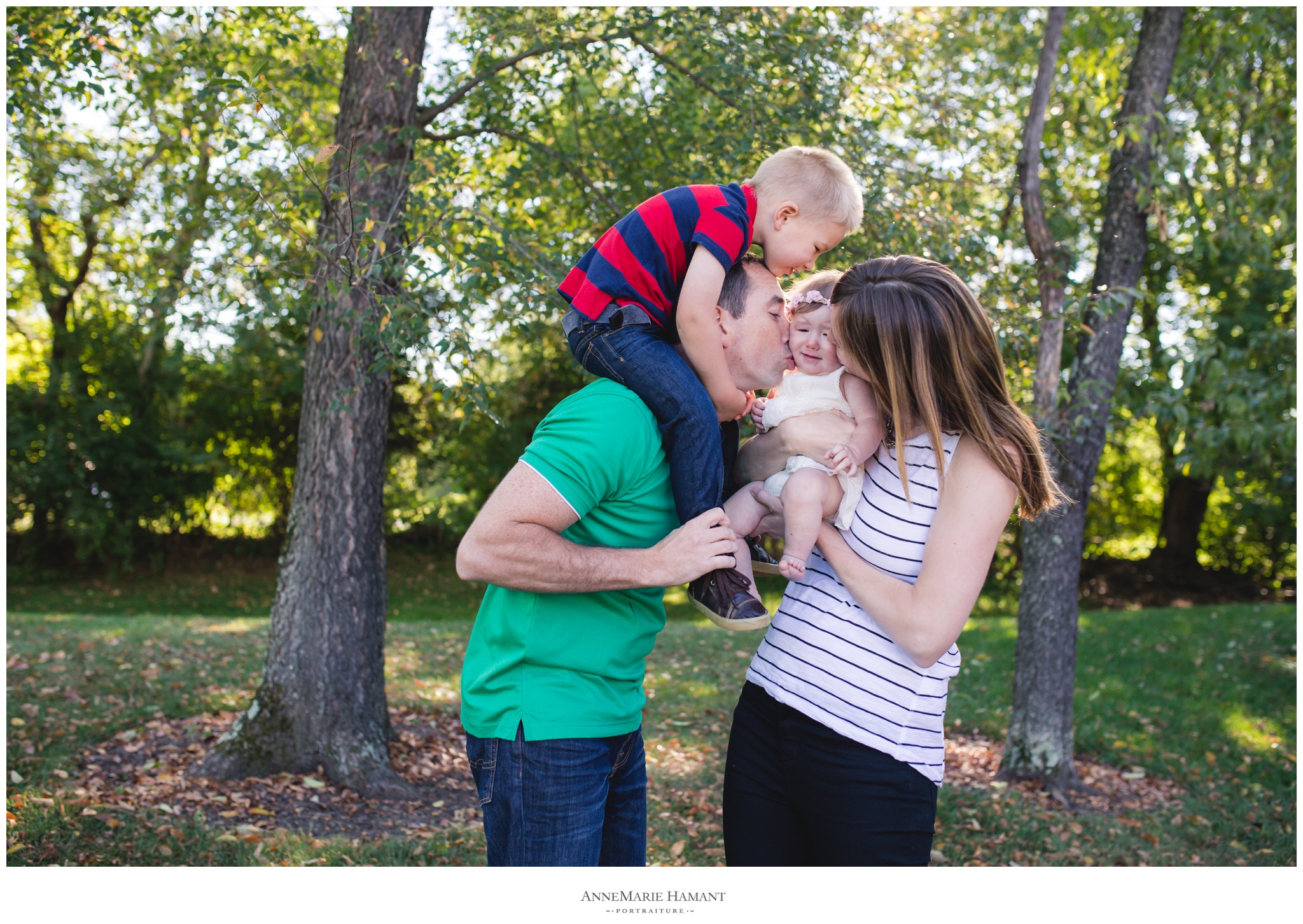 Center Valley Lehigh Valley PA Child and Family Photographer