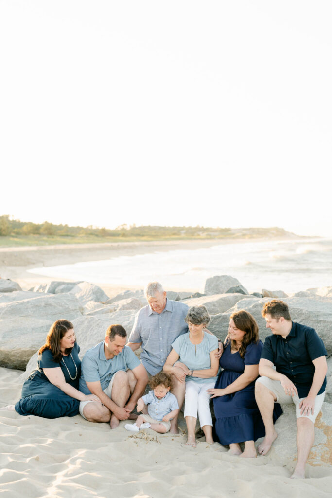 extended family candid photos